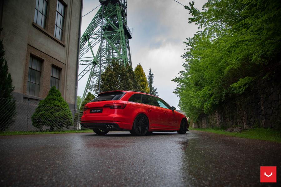  Audi S4 Avant on Vossen Wheels (VFS-2) 2019 года  (фото 32 из 37)